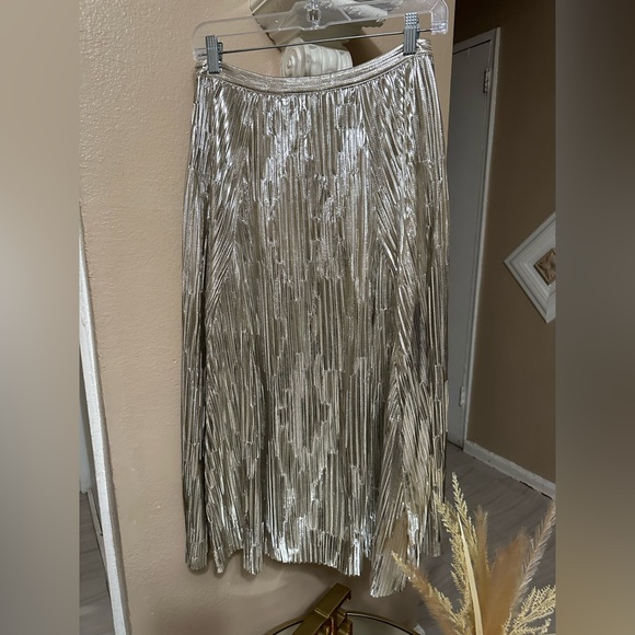 Maeve Gold Sequin A-line Midi Skirt for Work - Picture 9 of 14